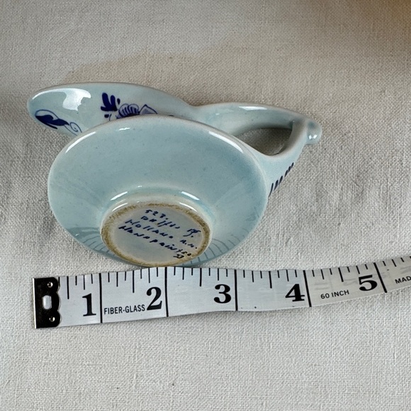 Delft Dutch Colonial Blue Ceramic Pitcher - Picture 8 of 8